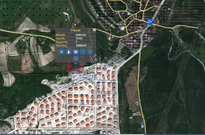 ARNAVUTKÖY BAKLALI MAHALLESİ'NDE 326 m² Z+5 KAT TİCARİ İMARLI