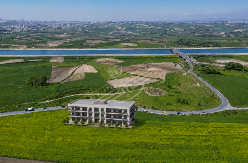 ARNAVUTKÖY ÇİLİNGİR MAHALLESİ'NDE 1.500 m² Z+3 KAT TİCARİ İMARLI ARSA